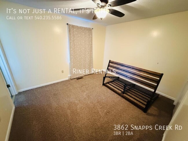 Building Photo - 3862 Snapps Creek Rd