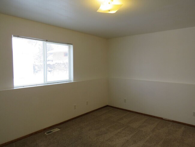 Building Photo - 1110 N 22nd St