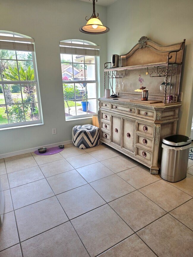 Building Photo - Gorgeous 3/2/2 in Terra Vista!!!