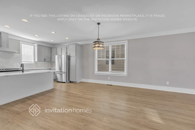 Building Photo - 208 Founders Ln