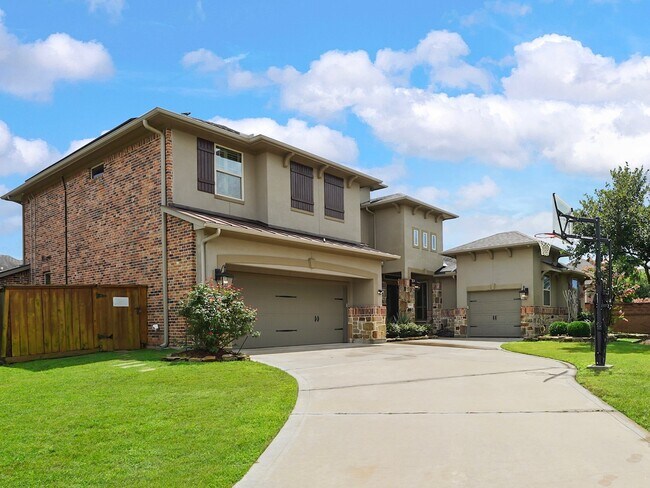 Building Photo - 23815 Dolci Ln