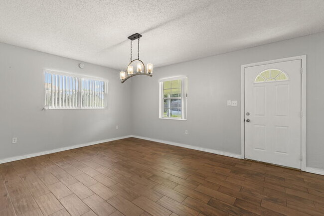 Building Photo - Beautiful Home For Rent in Winston Heights!