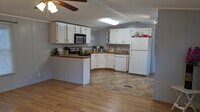 Building Photo - 106 Sumac Ln