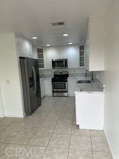 Building Photo - 2287 Levante St