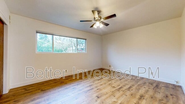 Building Photo - 4729 Montgomery Dr