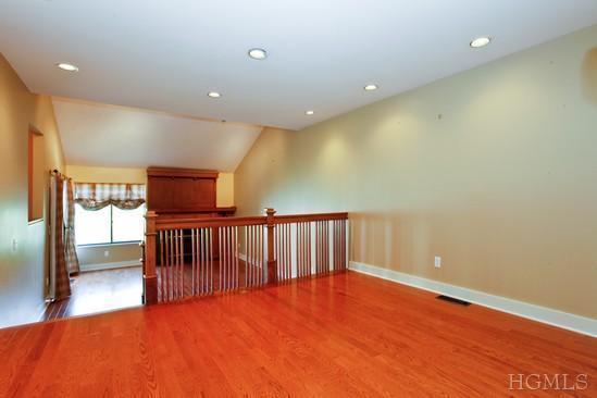 Building Photo - 33 Rambling Brook Rd