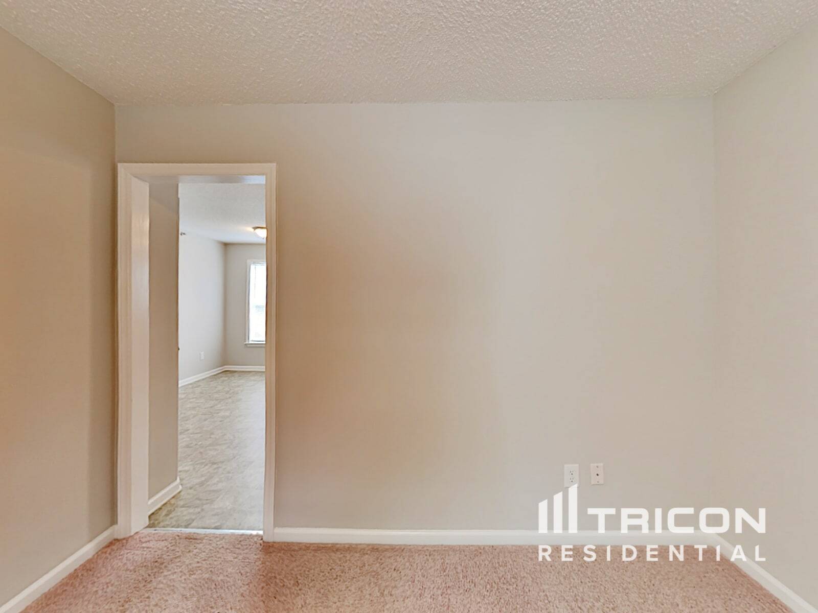 Building Photo - 907 S Philwood Ct