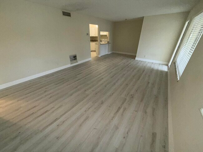 Building Photo - 4759 Sable Pine Cir