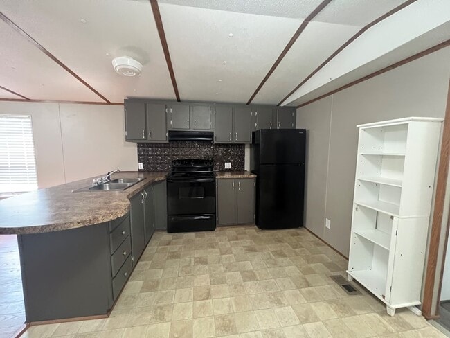Building Photo - 295 Sawgrass Ct