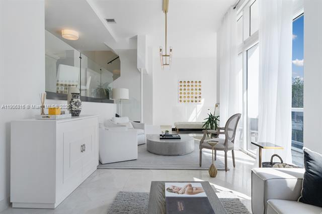 Building Photo - Murano Grande At Portofino