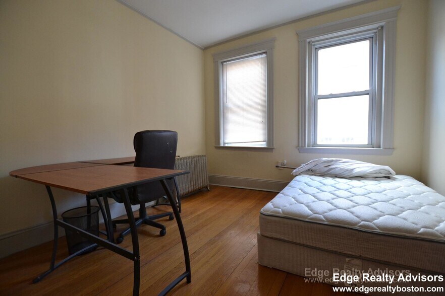 Building Photo - 41 Orkney Rd