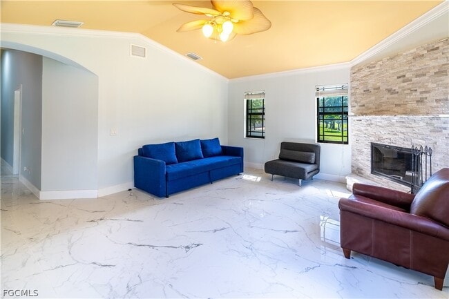 Building Photo - 8896 Bracken Way