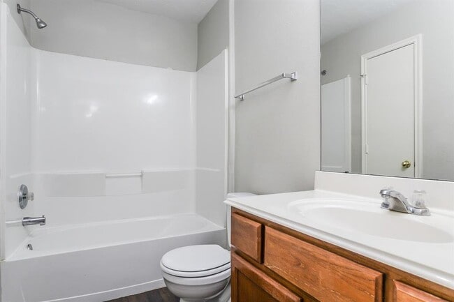 Building Photo - 10602 Harbor Canyon Dr