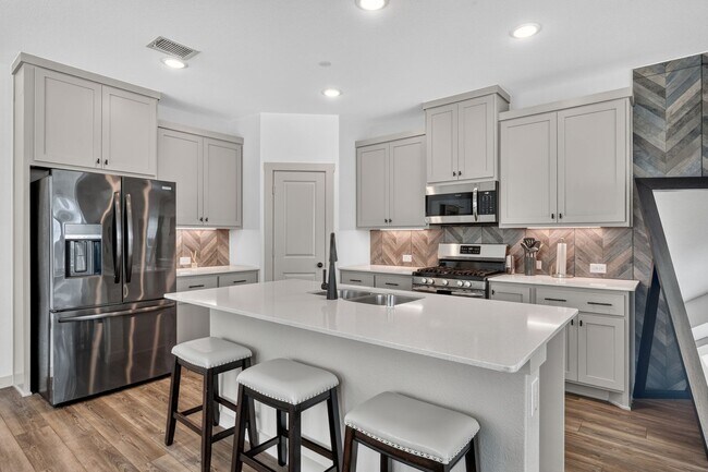 Building Photo - 4899 Ellie Ln