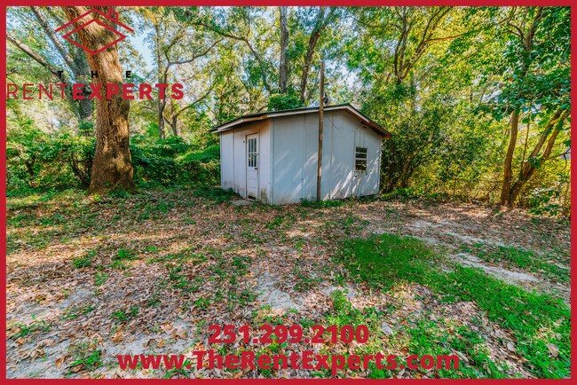 Building Photo - 908 E David Langan Dr