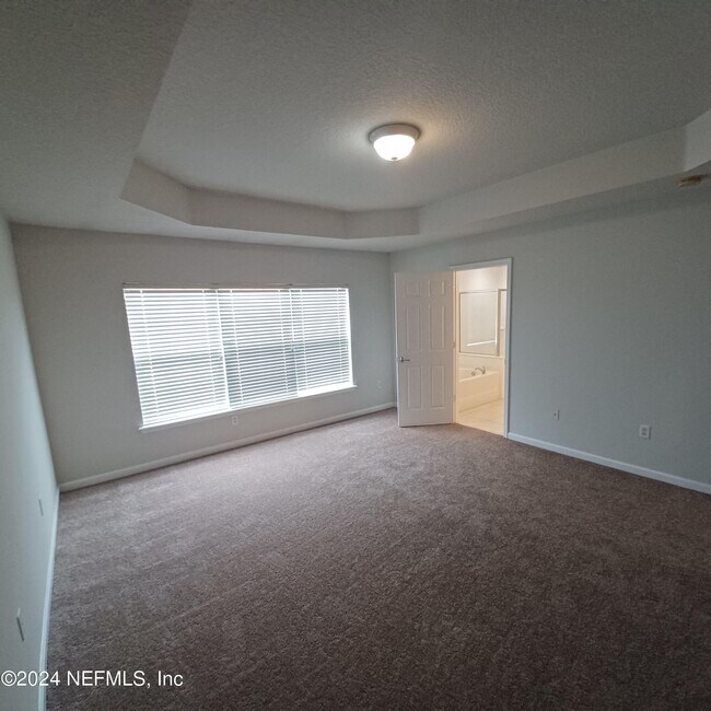 Building Photo - 6270 Autumn Berry Cir