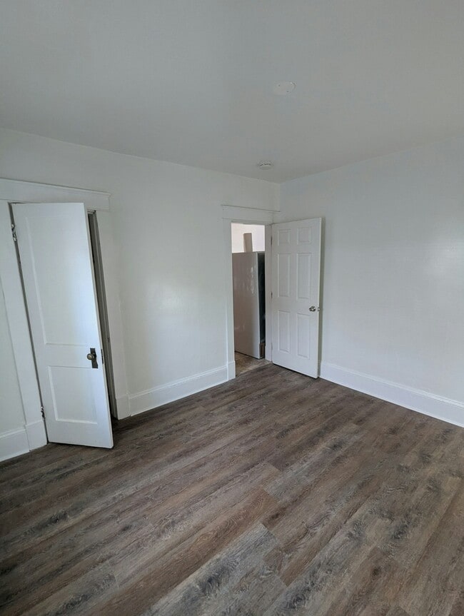 Building Photo - 159 West St