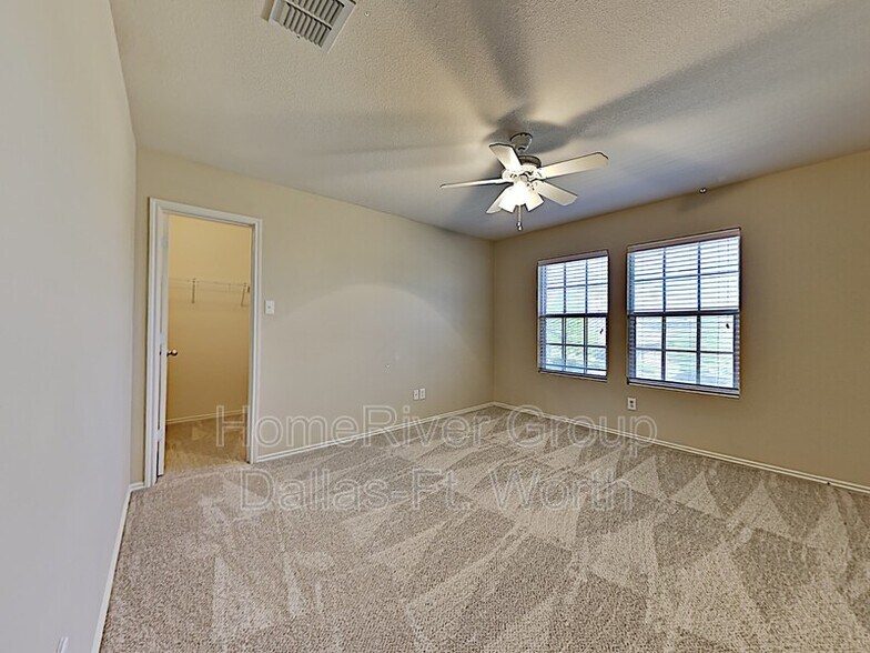 Building Photo - 1709 Terrell Dr