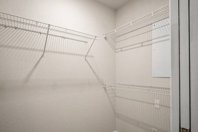 Building Photo - Beautiful Palencia Condo Available for Rent