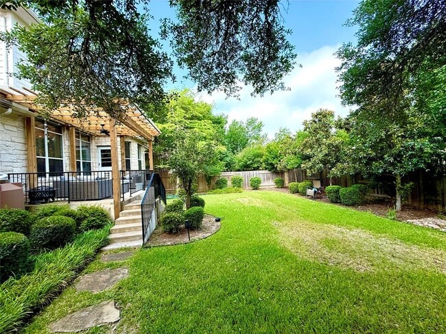 Building Photo - 15904 Double Eagle Dr
