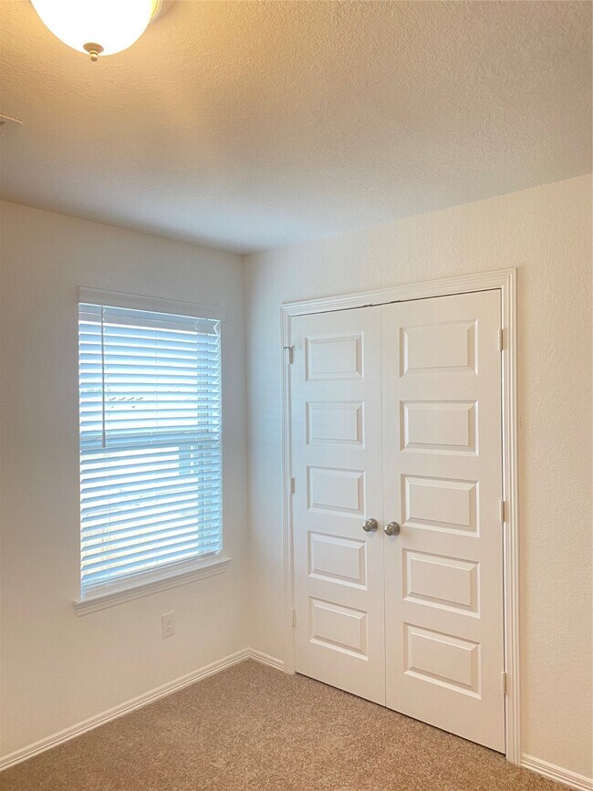 Building Photo - 23110 True Fortune Dr