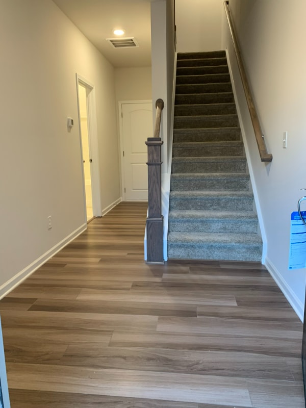 Building Photo - 12031Remarque Hill Rd