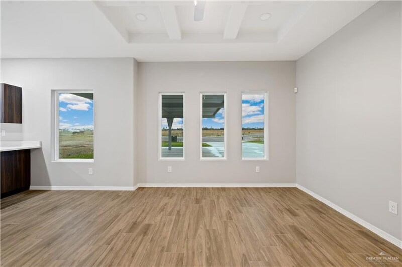 Building Photo - 3808 La Vista Ave