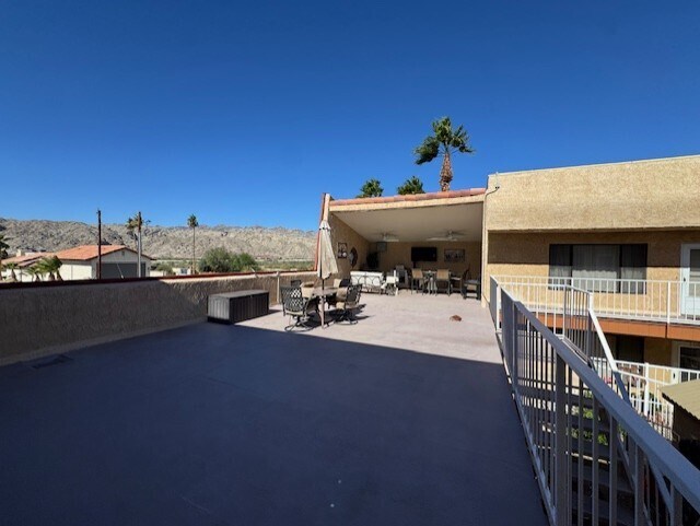 Building Photo - 454 Riverfront Dr