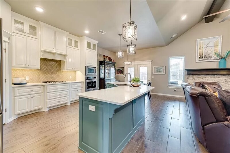 Building Photo - 8309 NW 160th Ct