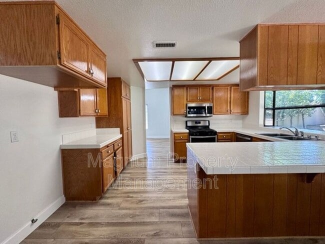 Building Photo - 41701 Riesling Ct