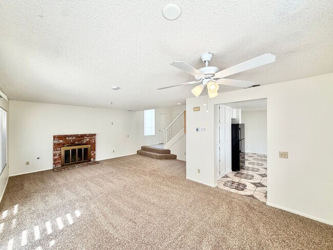 Building Photo - 16309 Silverbirch Rd