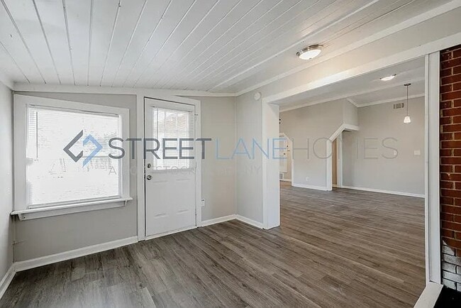 Building Photo - 4550 Timothy St