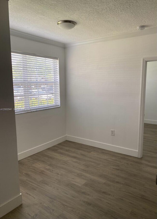 Building Photo - 11631 SW 2nd St