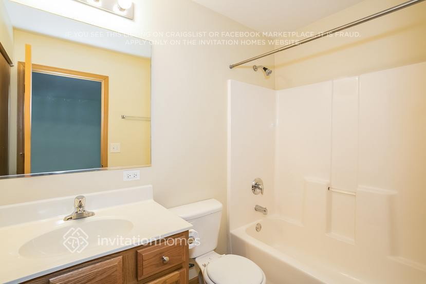 Building Photo - 542 Frieh Dr