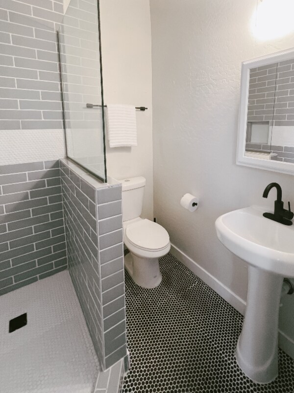 Building Photo - 337 N 13th St