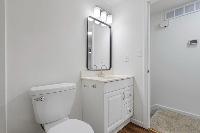 Building Photo - 6400 Firethorn Ave