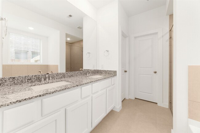 Building Photo - 5014 Chestnut Orch Dr