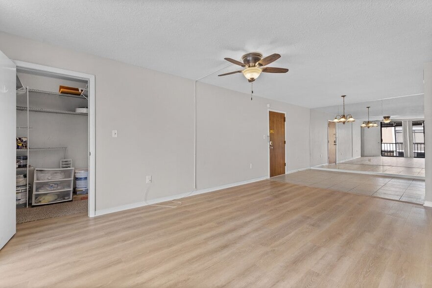 Building Photo - 2700 N Hwy A1A