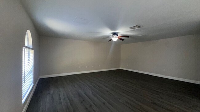 Building Photo - 4/3.5 home located at Randa Ridge!!!