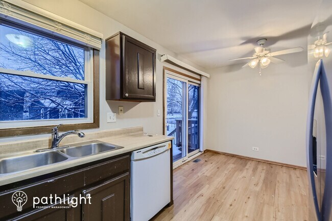 Building Photo - 1510 Farrington Court