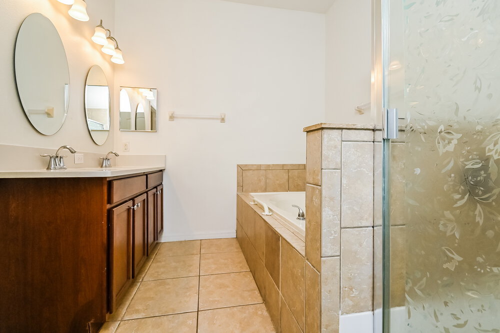Building Photo - 1717 Palm Warbler Ln