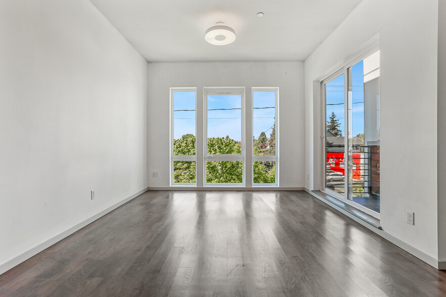 Building Photo - 6704 15th Ave NW