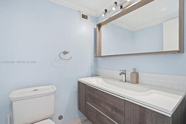 Building Photo - 8233 Harding Ave