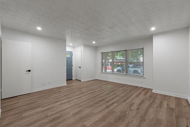 Building Photo - 1408 Oriole Ln
