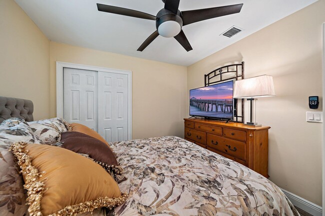 Building Photo - 4304 Hunting Trail