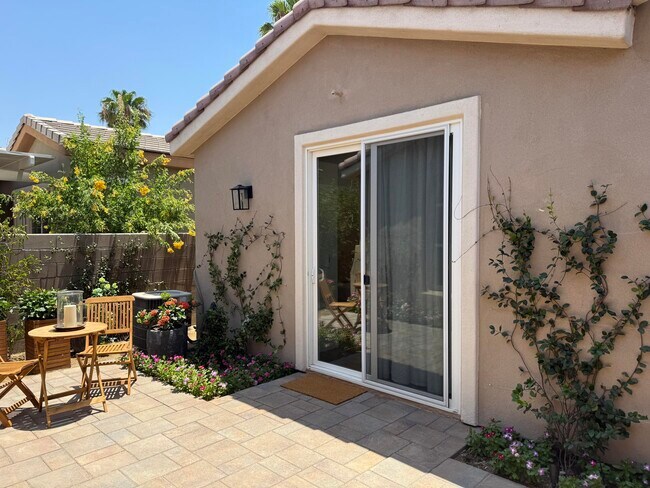 Building Photo - 81814 Sun Cactus Ln