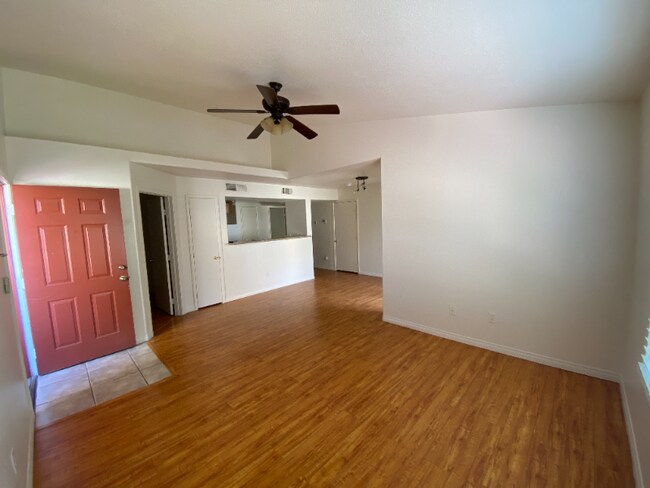 Building Photo - 2300 E Silverado Ranch Blvd