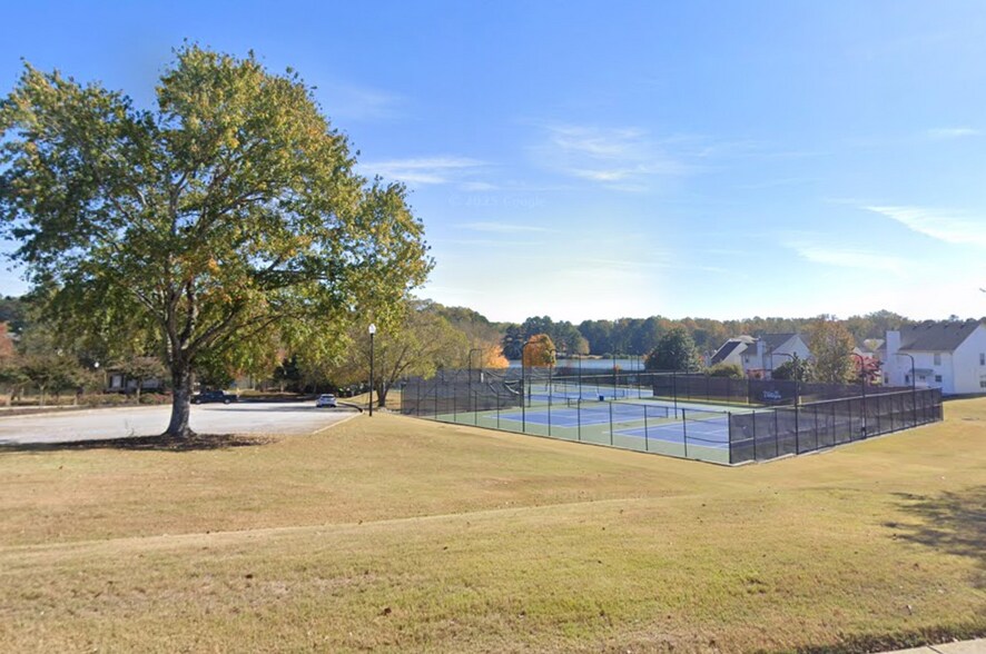 Building Photo - 7822 Bar Harbor Dr