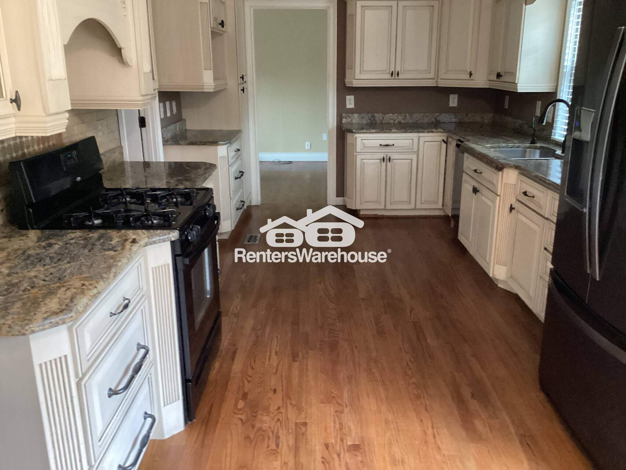 Building Photo - 4059 Charleston Ct SE