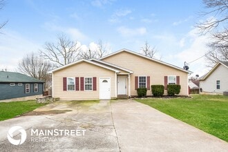 Building Photo - 403 Lake Forest Dr